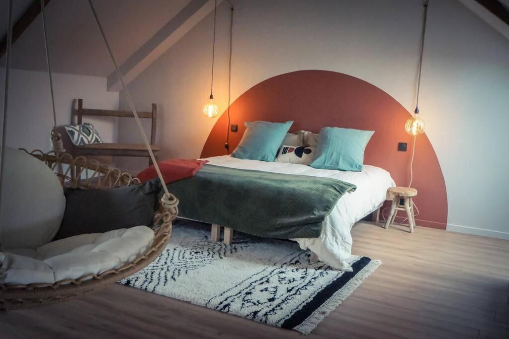 Maison Eliste - Love Gite Chic Avec Jacuzzi Interieur Ла Гасили Екстериор снимка