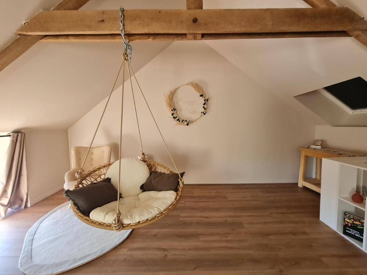 Maison Eliste - Love Gite Chic Avec Jacuzzi Interieur Ла Гасили Екстериор снимка